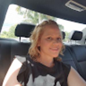 Meet your Posher, Lucia